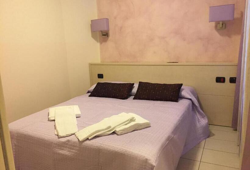 Rooms&apartments Hotel Danci