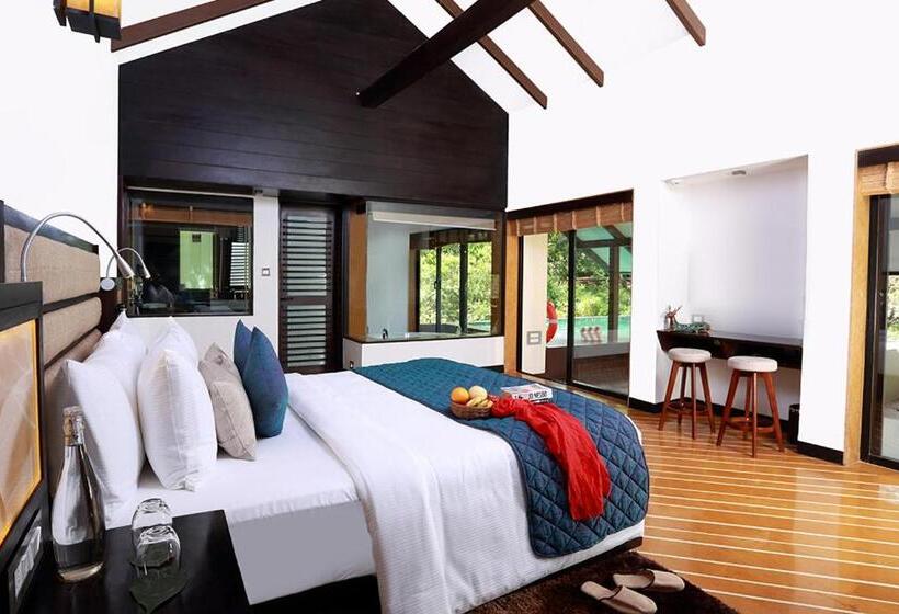 The Ibnii   Eco Luxury Resort