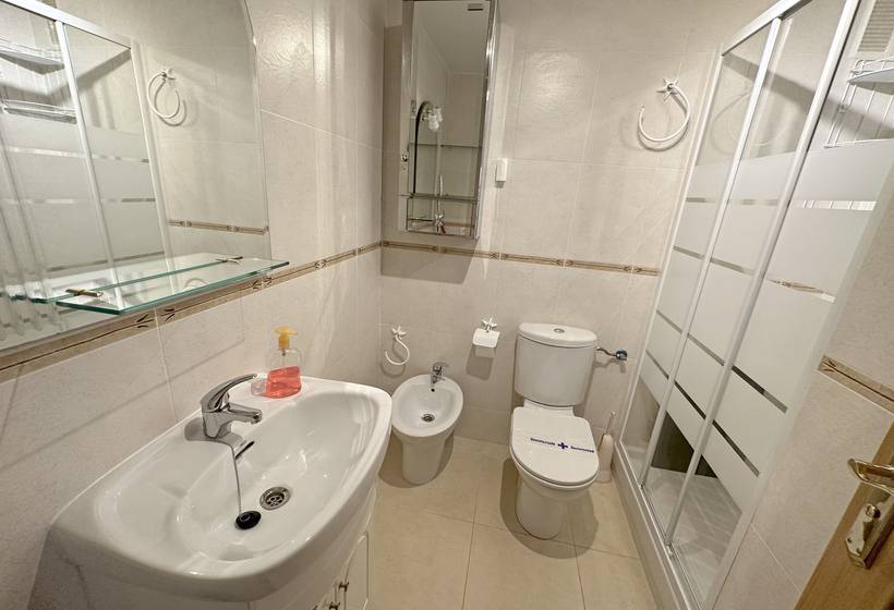 Apartamentos Torre Del Rey 3000