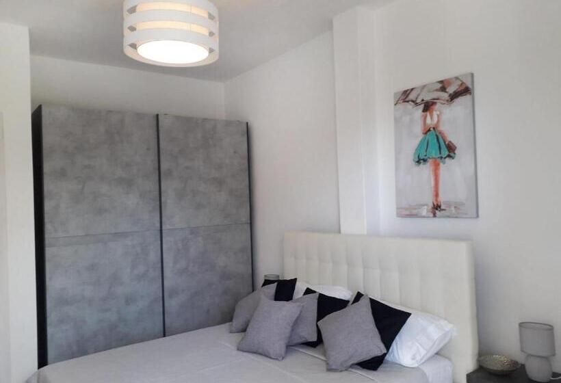 تختخواب و صبحانه Cala Caterina Rooms