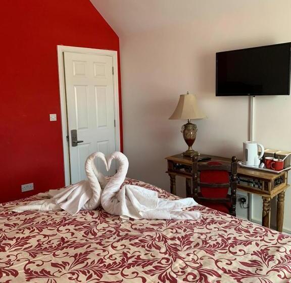 Общежитие Heathrow Stay