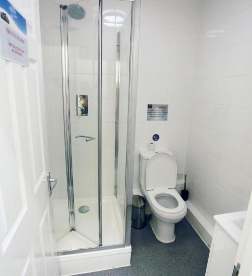 Общежитие Heathrow Stay