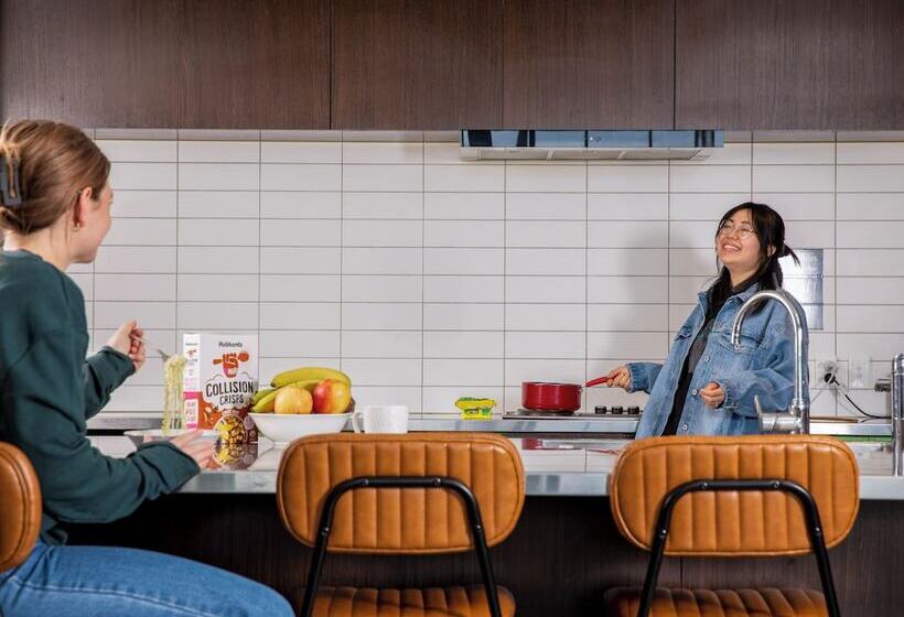 هاستل Lylo Christchurch