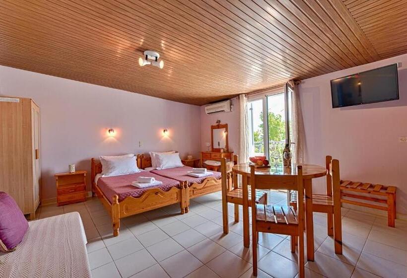 Anemos Studios & Apartments