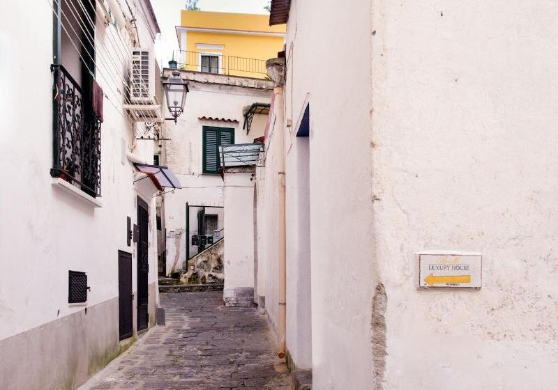 Bed and Breakfast Amalfi Luxury House