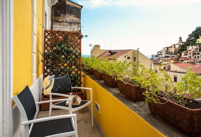 تختخواب و صبحانه Amalfi Luxury House