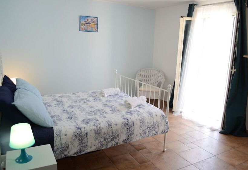 تختخواب و صبحانه Bella Bari Rooms