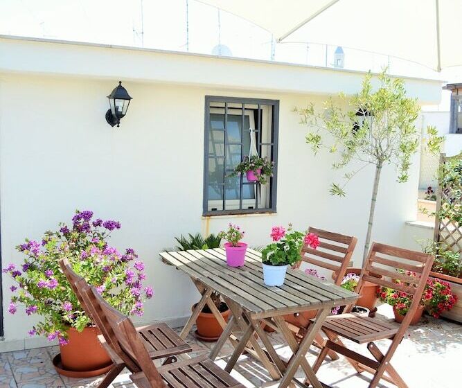 تختخواب و صبحانه Bella Bari Rooms