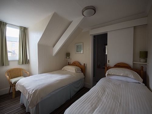 مبيت وإفطار Poppy S Guest House