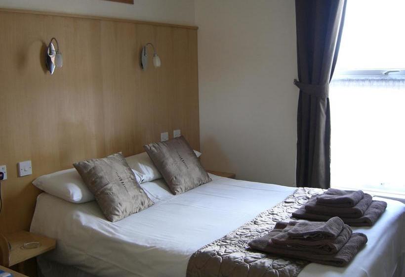 민박 Spindrift Guest House  Adults Only