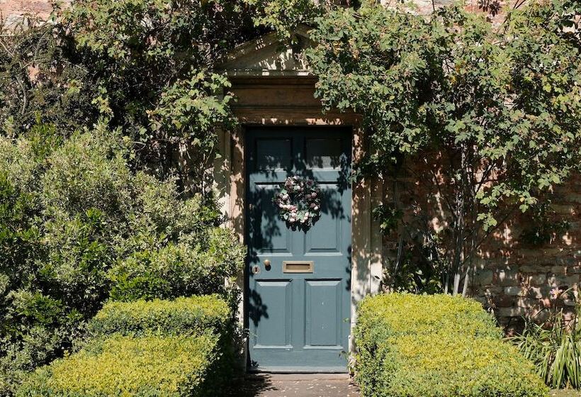 مبيت وإفطار The Old Parsonage