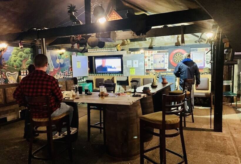 住宿加早餐 The Wheatsheaf