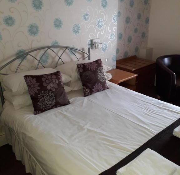 בית מלון כפרי The Black Lion