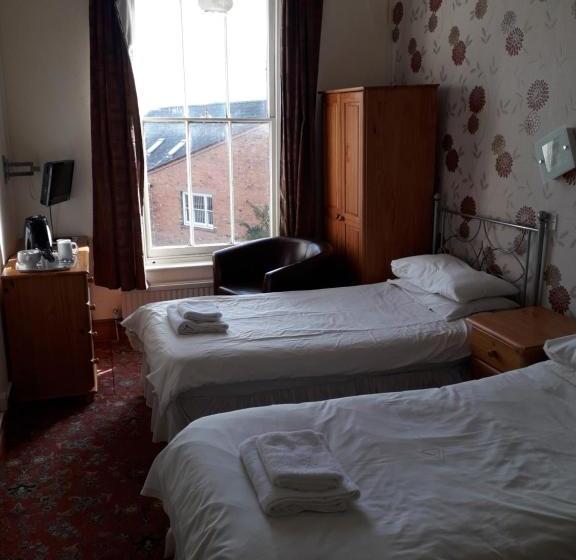 בית מלון כפרי The Black Lion