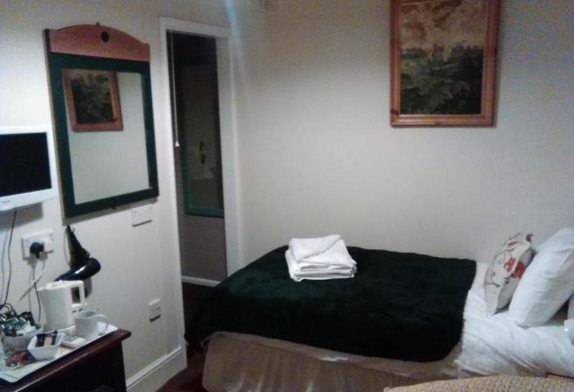 Brunswick Holiday Apartments