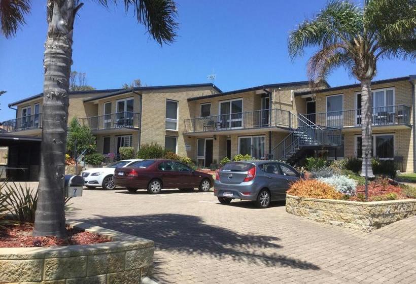 Calendo Apartments