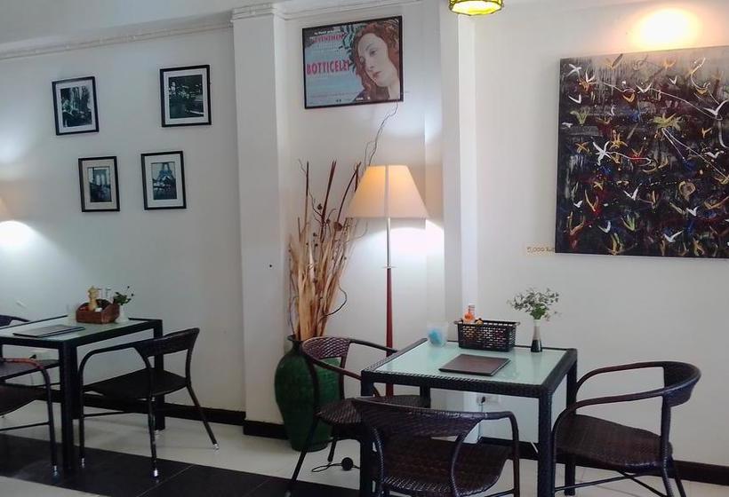 Corner Cafe Bed And Breakfast