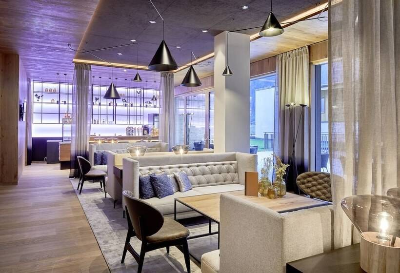 Das Edelweiss  Salzburg Mountain Resort