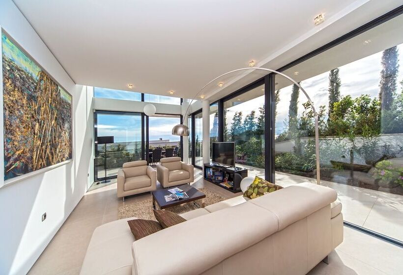 Golden Rays Luxury Apartments