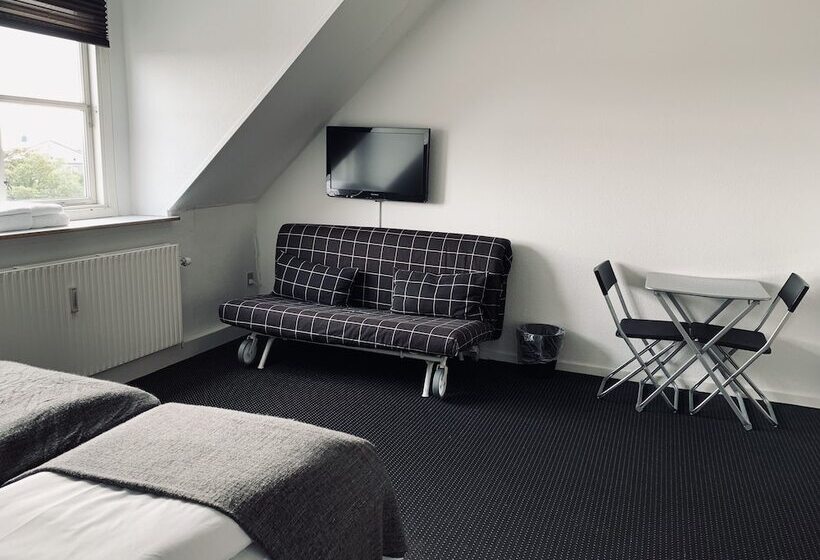 ベッドアンドブレックファースト Annex