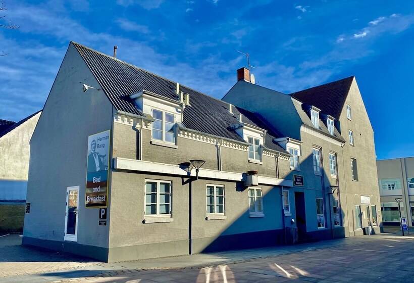 ベッドアンドブレックファースト Annex