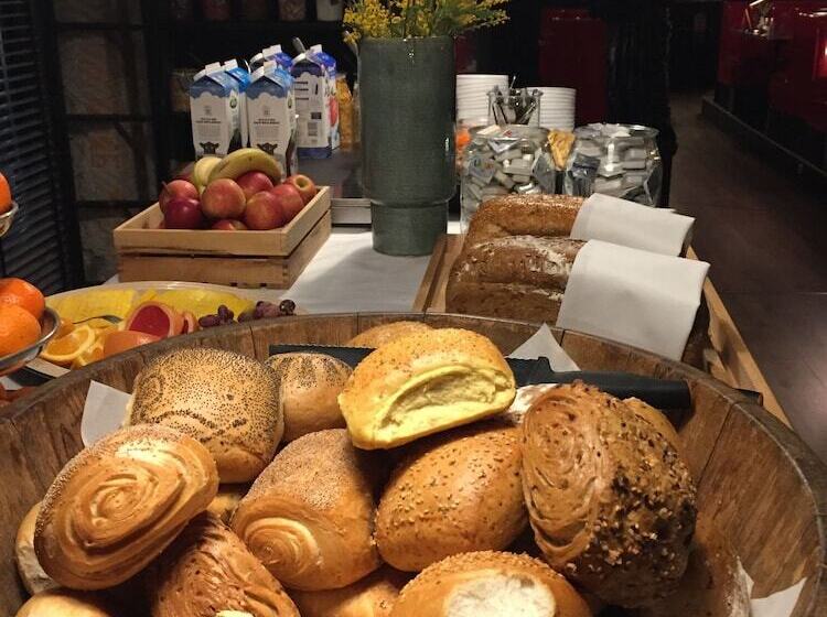 ベッドアンドブレックファースト Annex