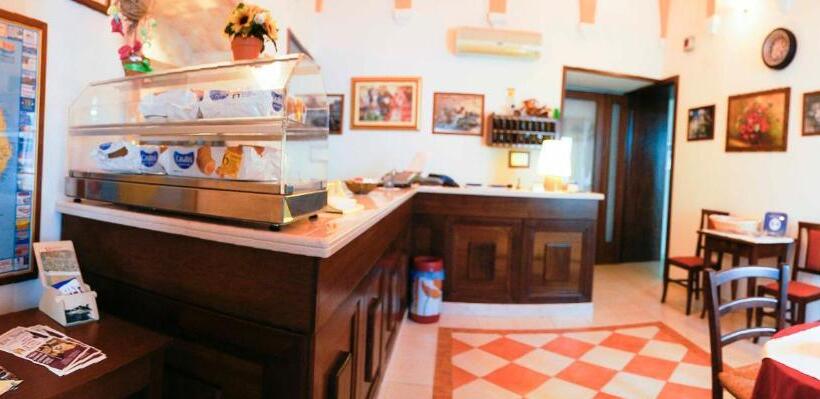 호텔 Albergo Vittoria
