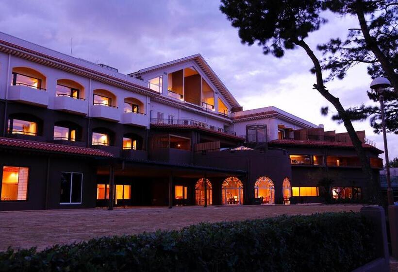هتل Awaji Hamarikyu