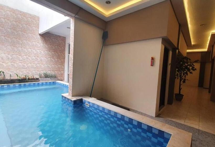 Отель Bali Dream Costel