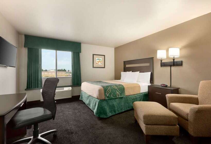 هتل Baymont By Wyndham Glendive