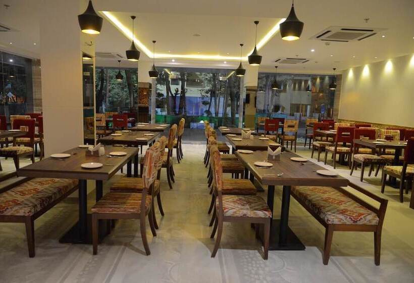 فندق Bhagwati Park, Ujjain