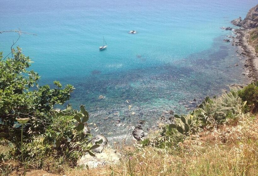 호텔 Blue Bay Resort