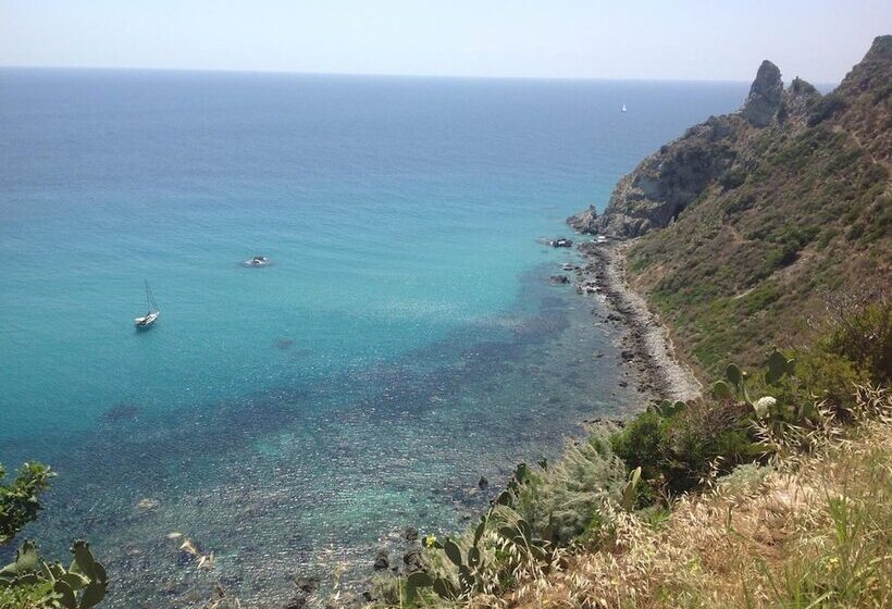 호텔 Blue Bay Resort