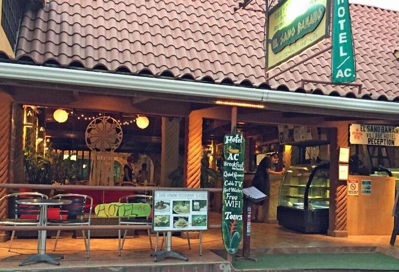 فندق El Sano Banano Beachside