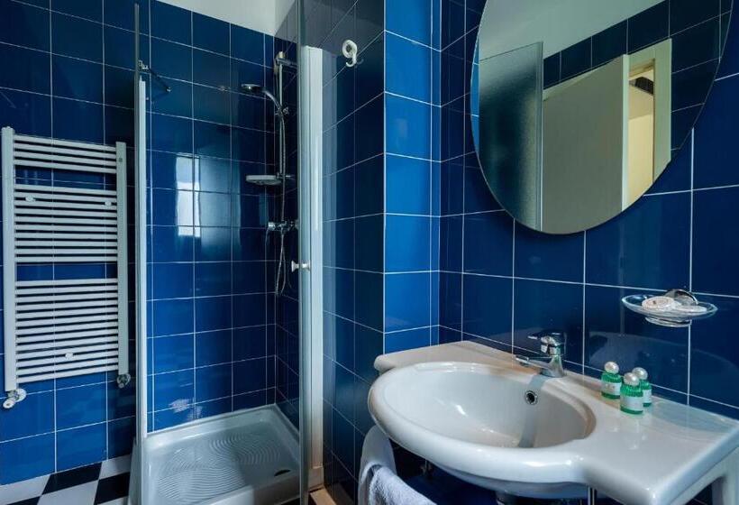 בית מלון כפרי Euromare