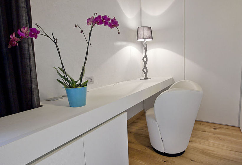 Отель Spa Resort Fonte Alla Lepre