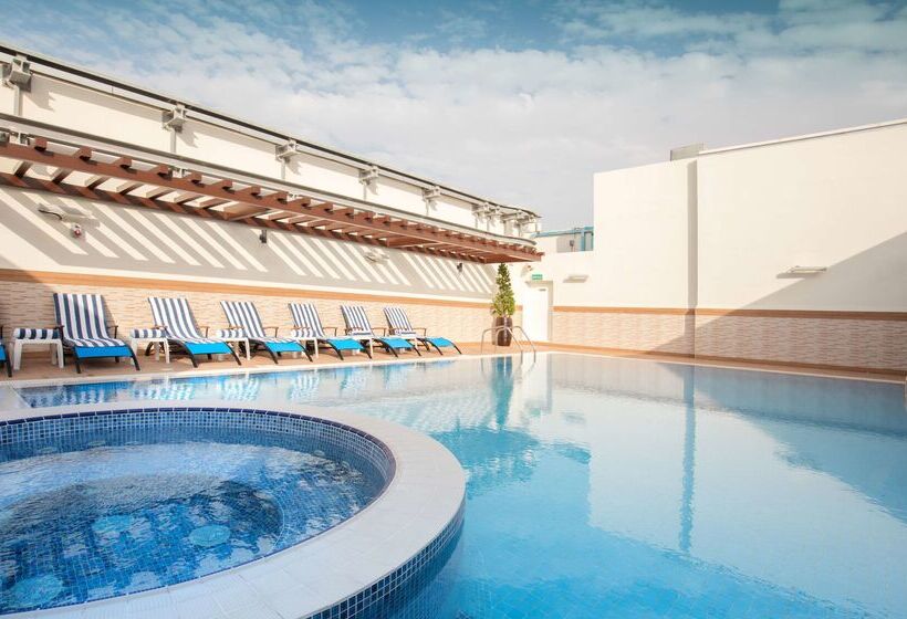 ホテル Golden Tulip Downtown Abu Dhabi