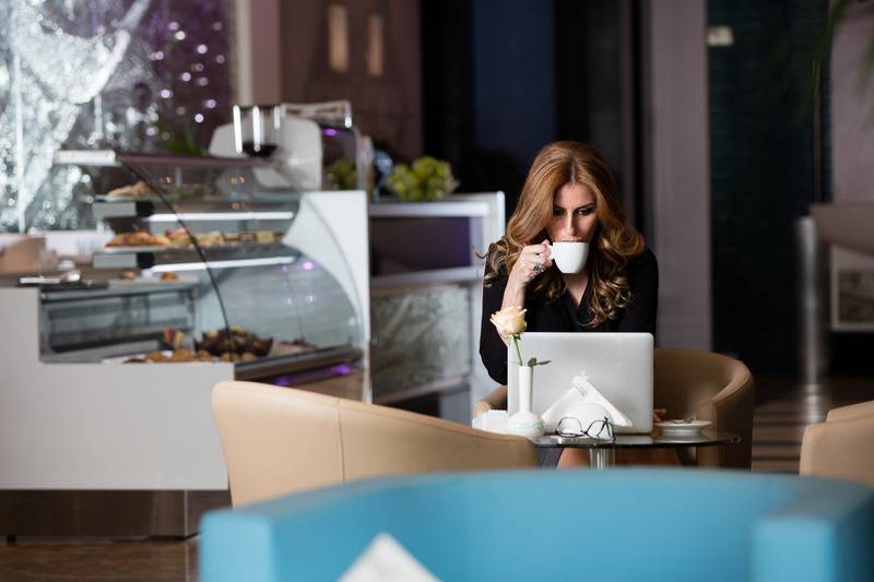 ホテル Golden Tulip Downtown Abu Dhabi