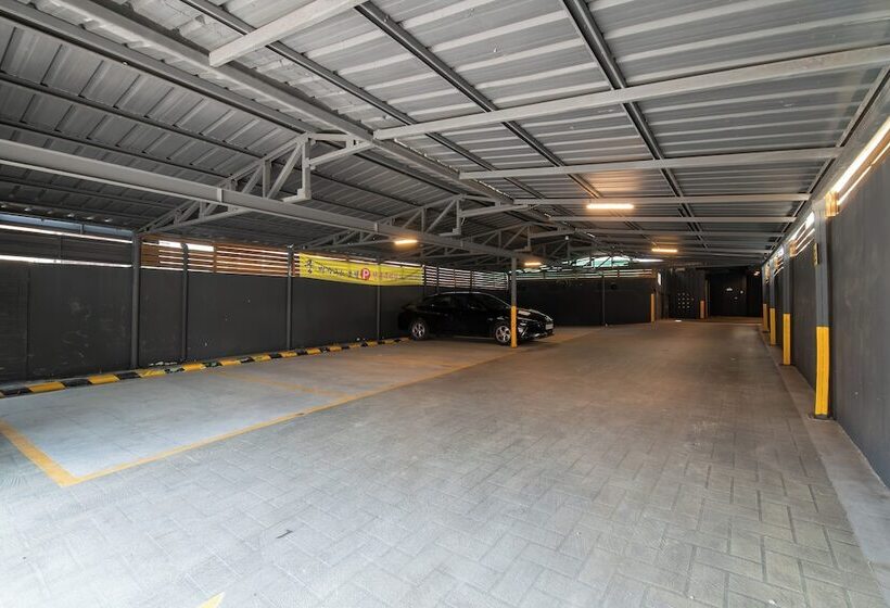 בית מלון כפרי Gung Business