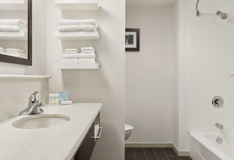 ホテル Hampton Inn Penn Yan