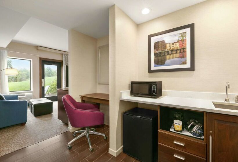 ホテル Hampton Inn Penn Yan
