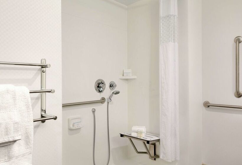 ホテル Hampton Inn Penn Yan