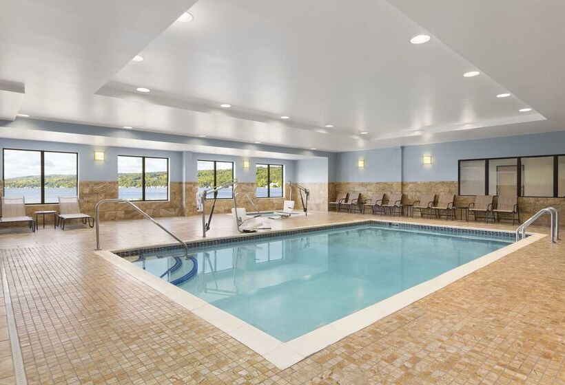ホテル Hampton Inn Penn Yan