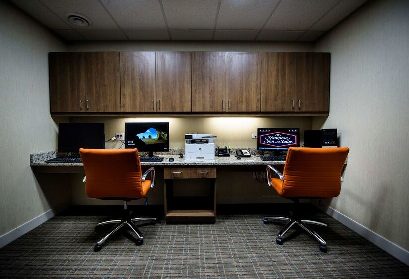 호텔 Hampton Inn & Suites By Hilton Truro