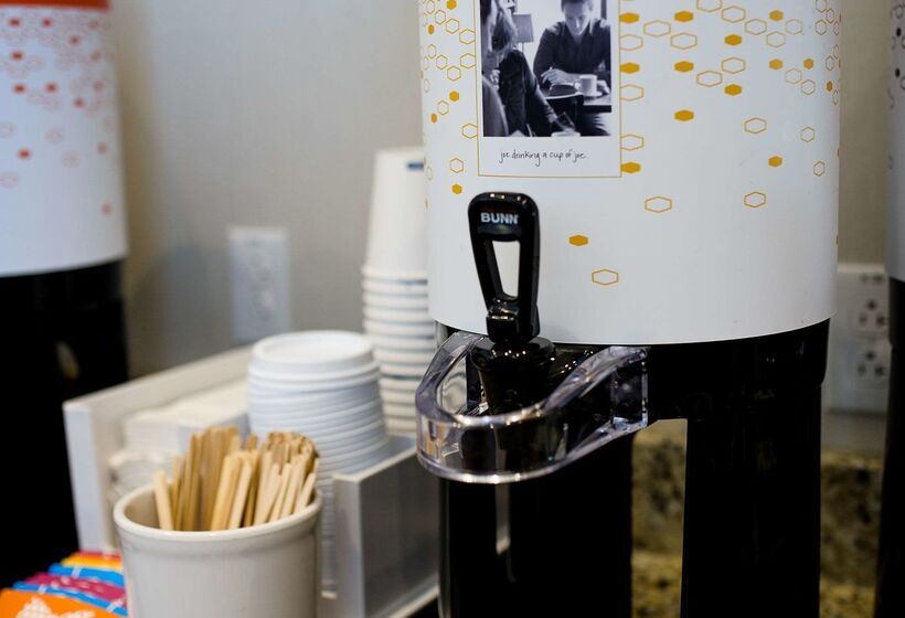 호텔 Hampton Inn & Suites By Hilton Truro