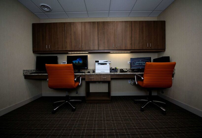 호텔 Hampton Inn & Suites By Hilton Truro