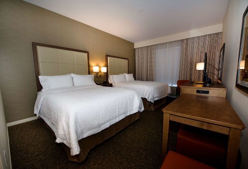 호텔 Hampton Inn & Suites By Hilton Truro