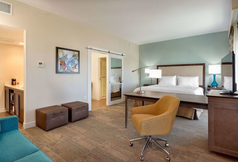 فندق Hampton Inn & Suites Clearwater Beach