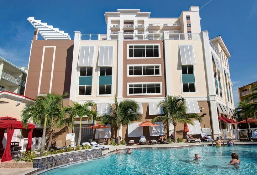 فندق Hampton Inn & Suites Clearwater Beach