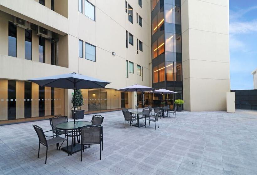 ホテル Holiday Inn Express Mexico Aeropuerto, An Ihg